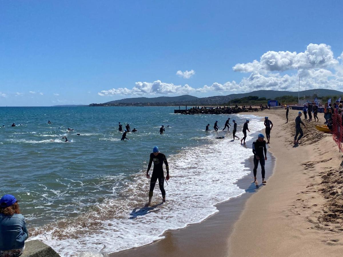 Chez Virginie : Appartement Lumineux Au Calme. Fréjus Kültér fotó